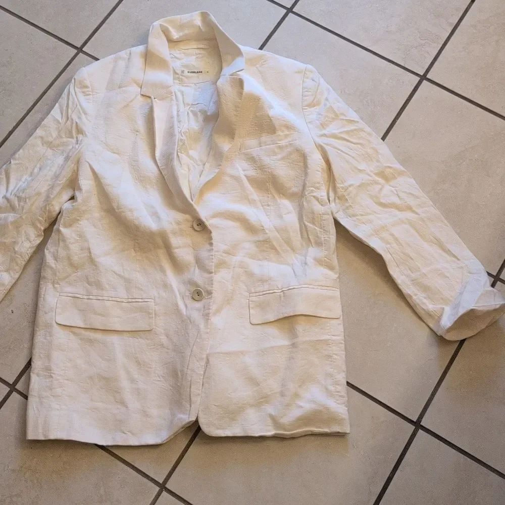 NEW Everlane The Oversized Blazer in Linen Bone White Size 12 - Picture 3 of 14